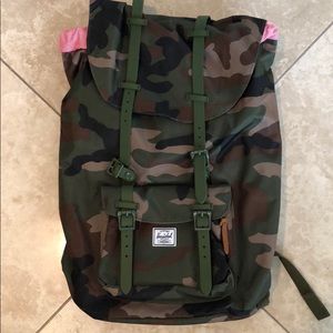 Herschel Camo backpack